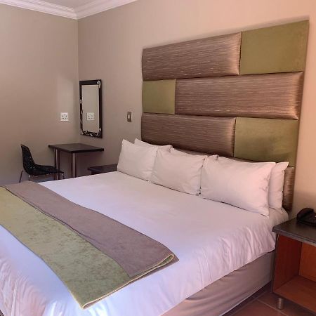 Polokwane Lodge 外观 照片