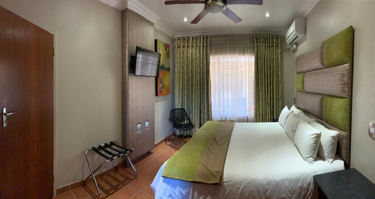 Polokwane Lodge 外观 照片
