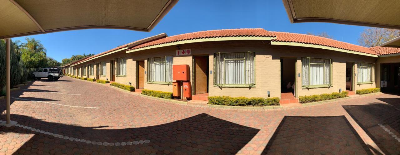 Polokwane Lodge 外观 照片